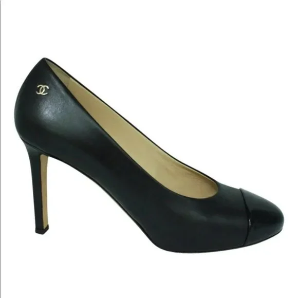 CHANEL Black Leather Cap Toe Pumps Size 37 - Picture 5 of 12